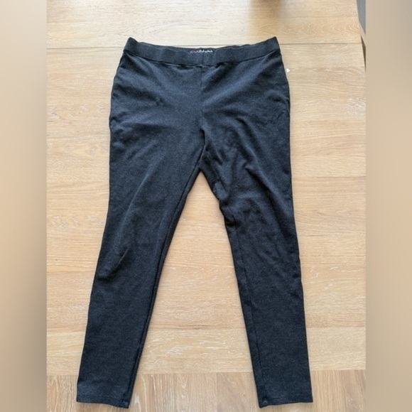 Peck & Peck Pants - Peck & Peck Charcoal Leggings